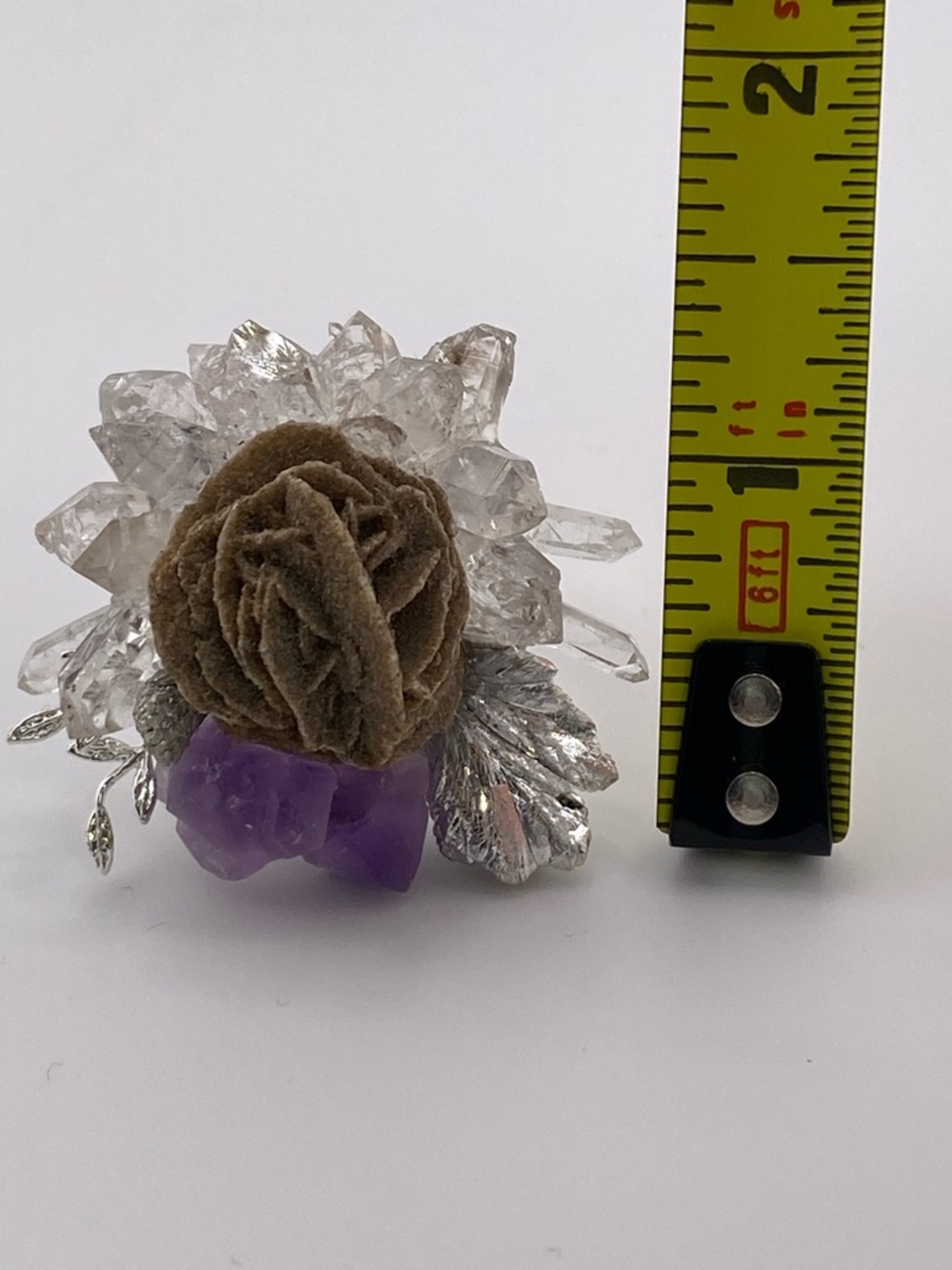 Desert Rose Selenite ring with fluorite & Herkimer Diamond Cluster - Picture 4 of 5